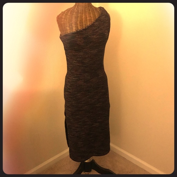 EUC House of Harlow Revolve Sweater Dress - Picture 3 of 6